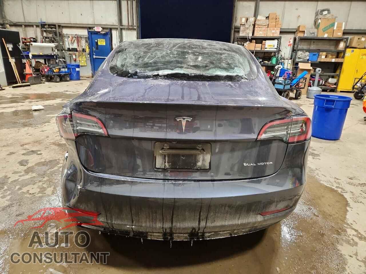 TESLA MODEL 3 2023 - LRW3E1EBXPC924868