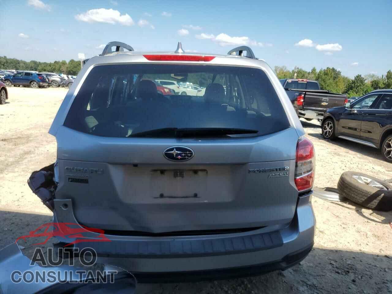 SUBARU FORESTER 2016 - JF2SJADC3GH539483