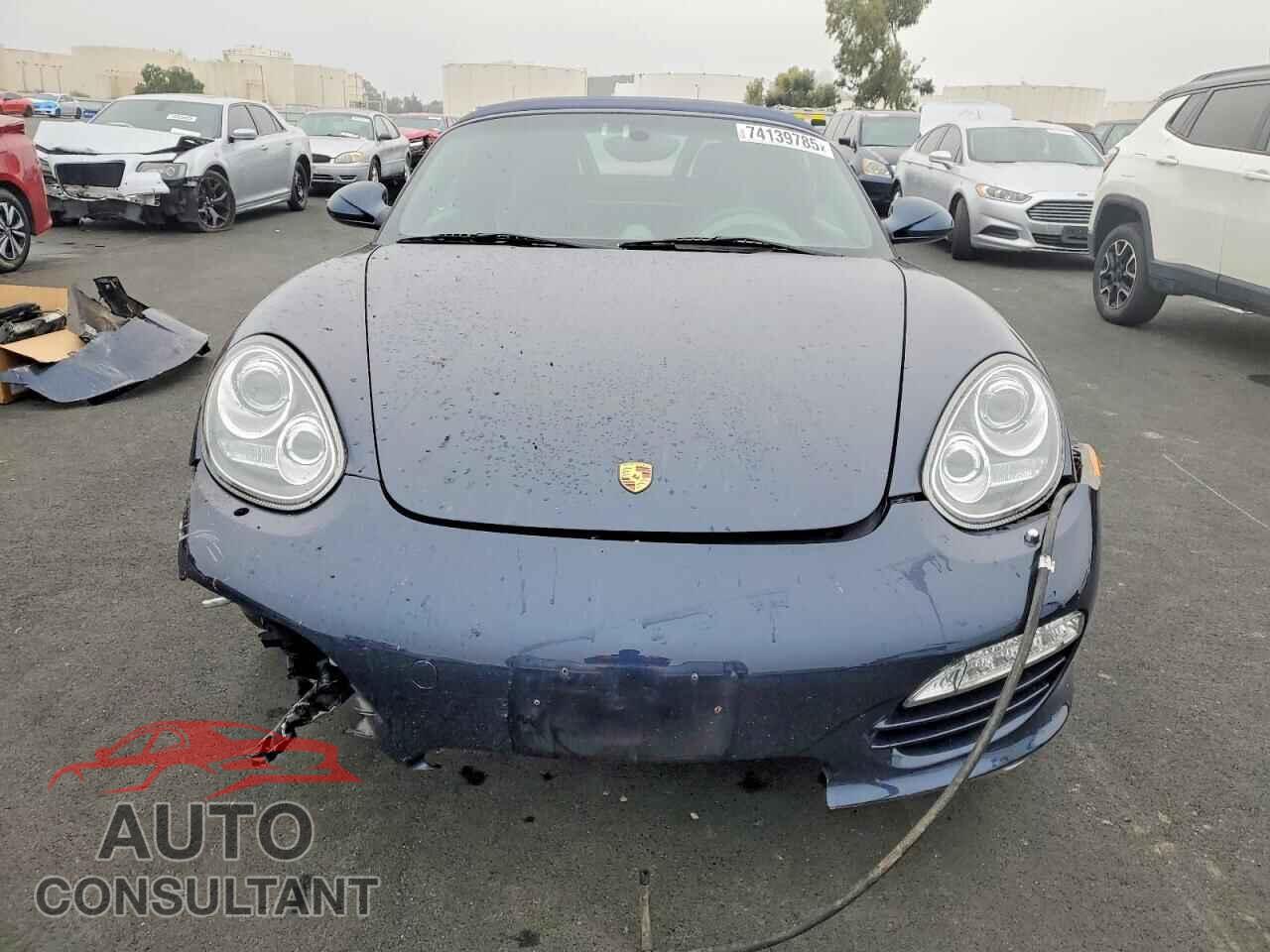 PORSCHE BOXSTER 2011 - WP0CA2A80BS710825