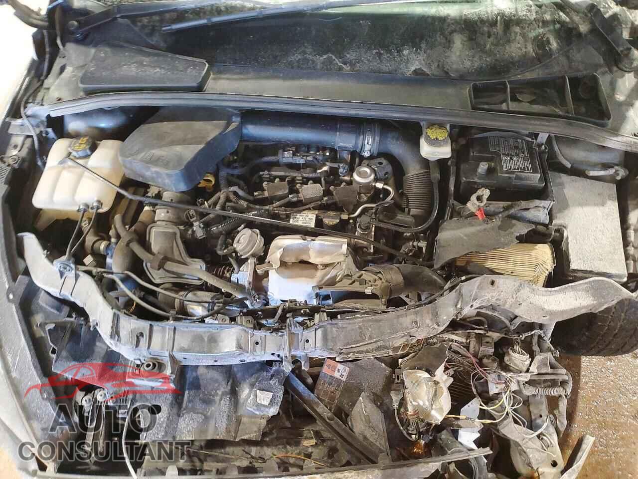 FORD FOCUS 2017 - 1FADP3FE8HL200450