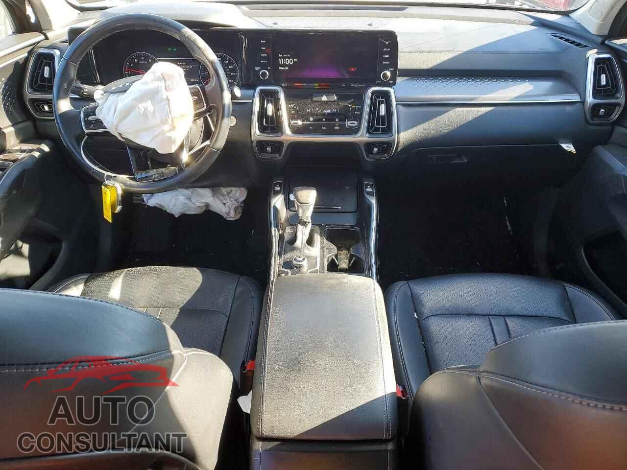 KIA SORENTO 2022 - 5XYRL4LC2NG138135