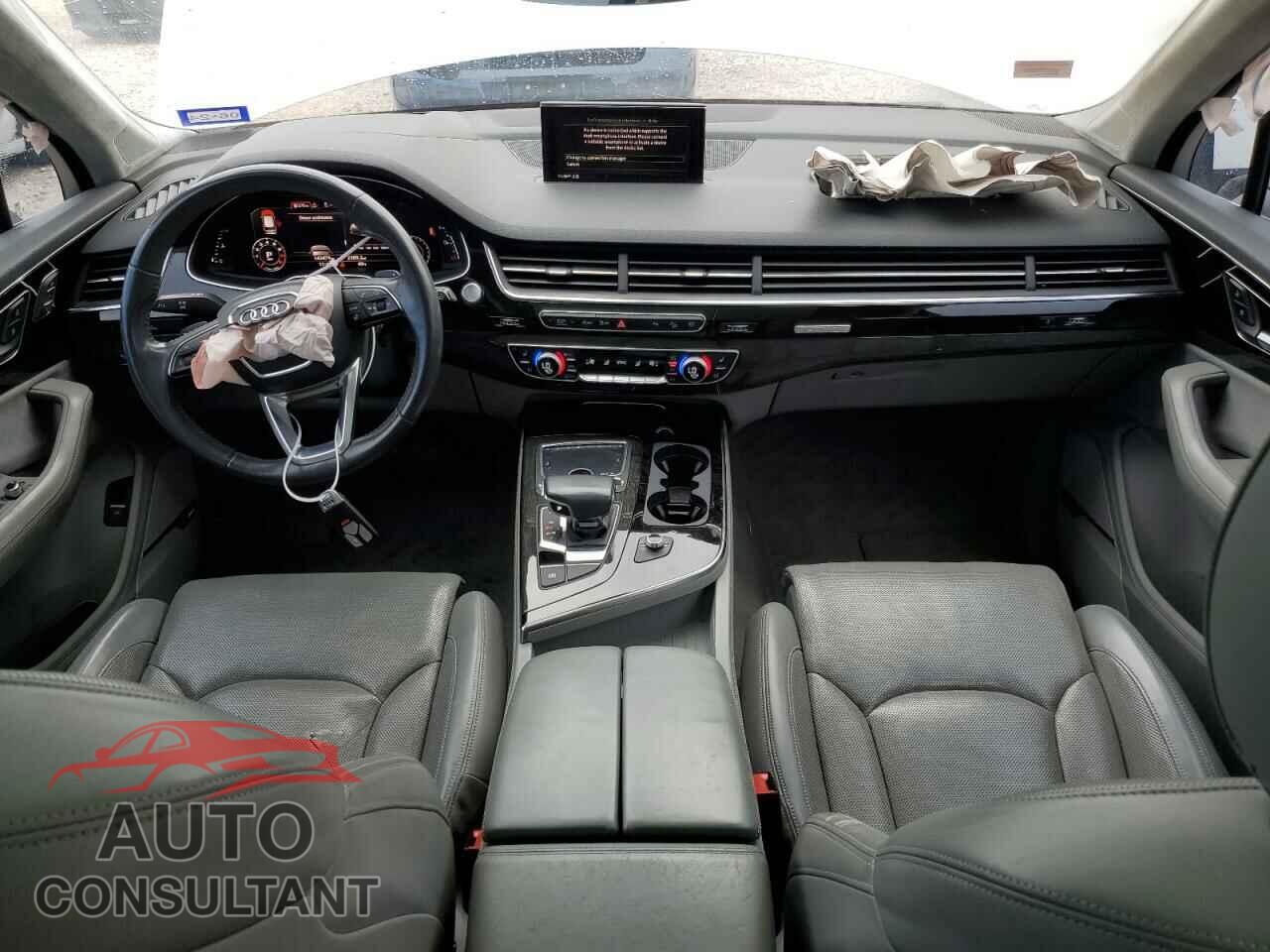 AUDI Q7 2018 - WA1VAAF75JD012002