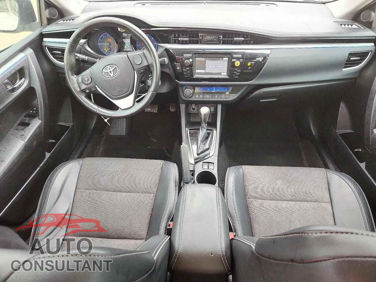 TOYOTA COROLLA 2015 - 2T1BURHEXFC473159