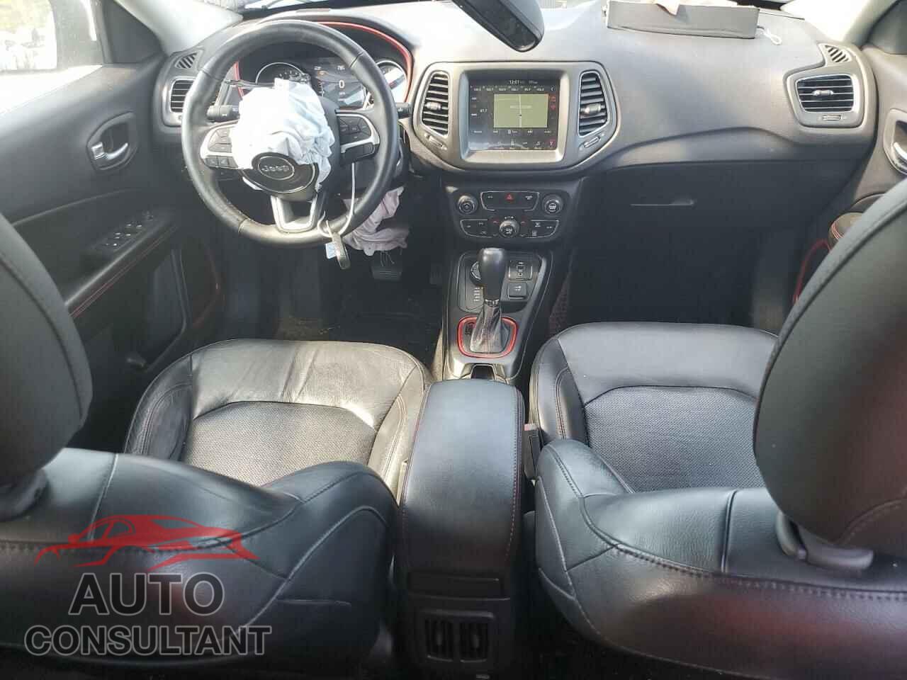 JEEP COMPASS 2017 - 3C4NJDDB0HT674315