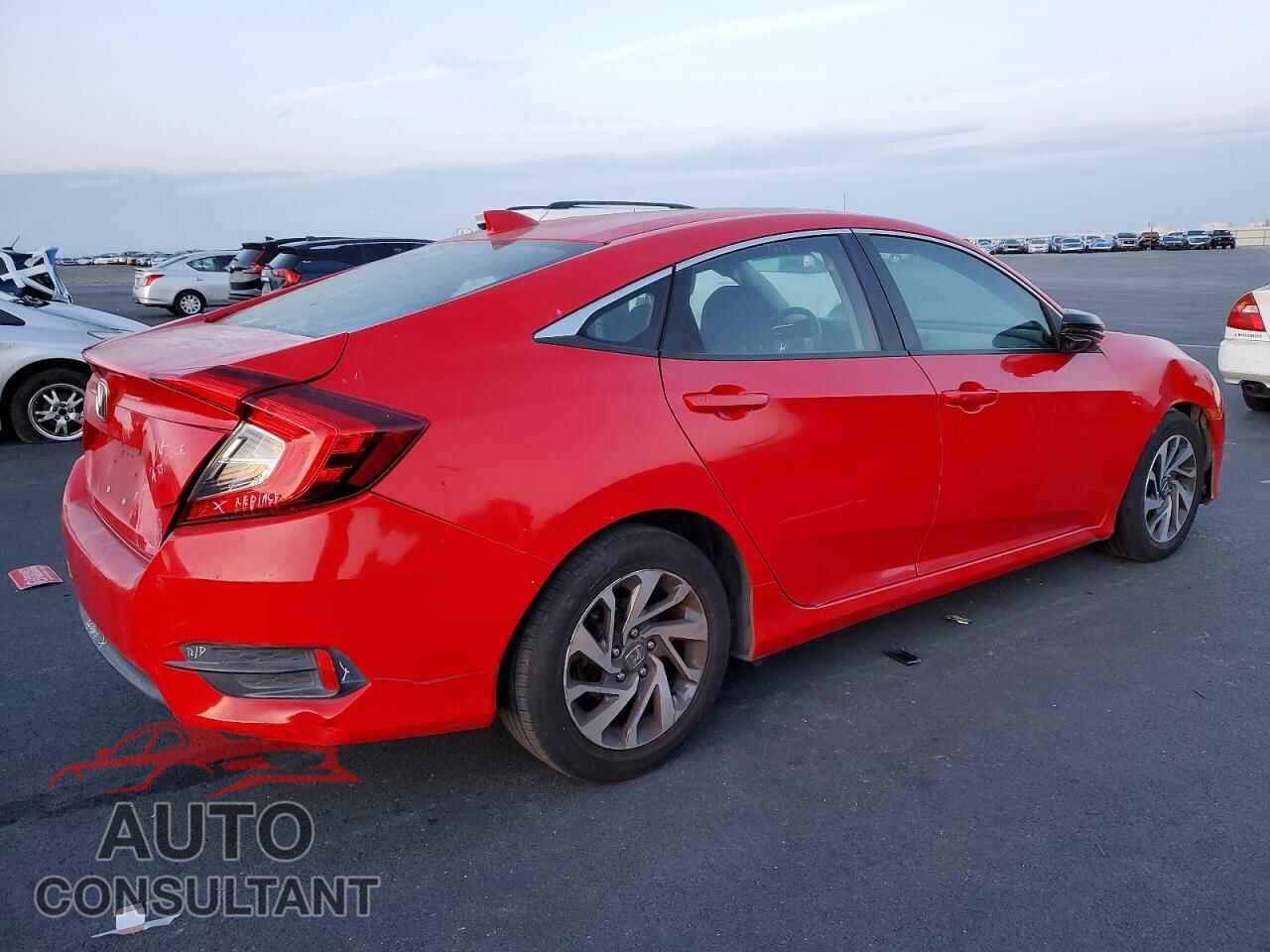 HONDA CIVIC 2018 - 2HGFC2F72JH611082