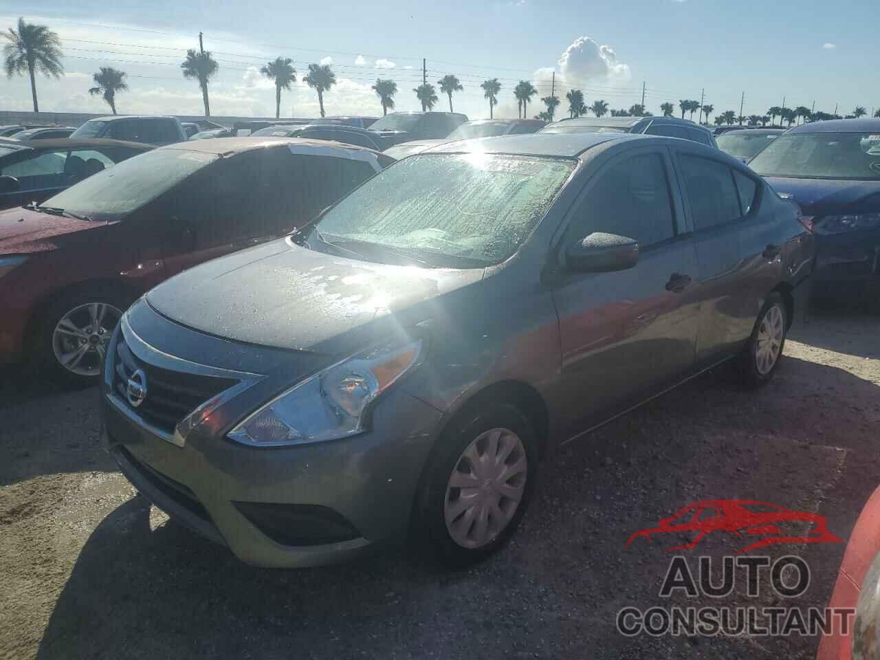 NISSAN VERSA 2018 - 3N1CN7APXJL826929