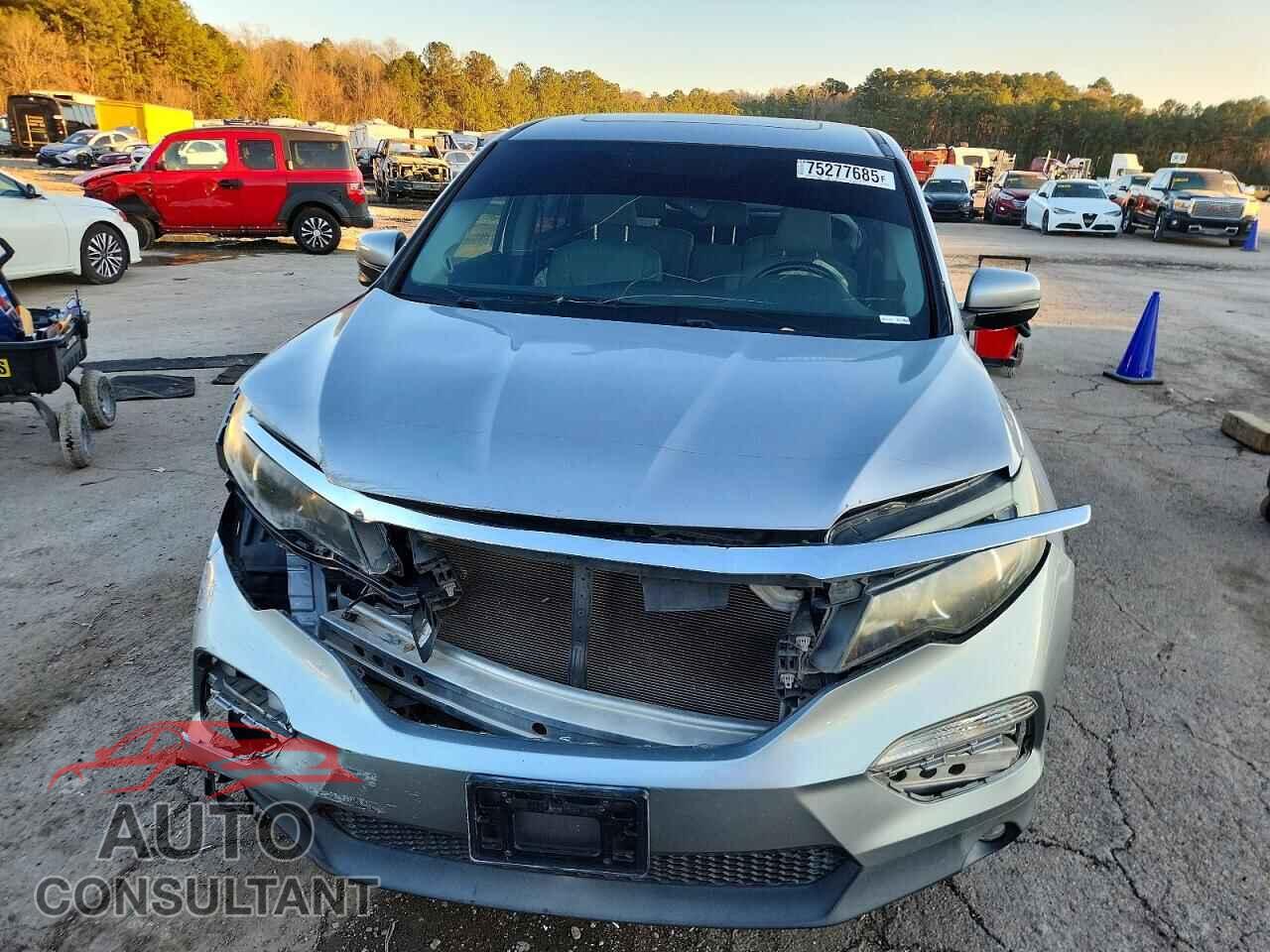 HONDA PILOT 2017 - 5FNYF5H58HB046123