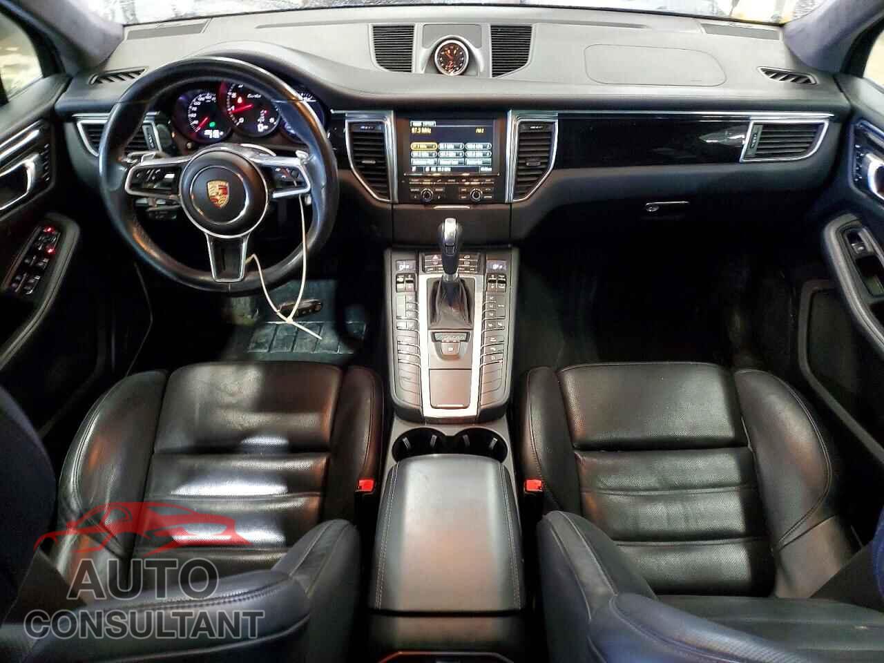 PORSCHE MACAN 2015 - WP1AF2A52FLB99745