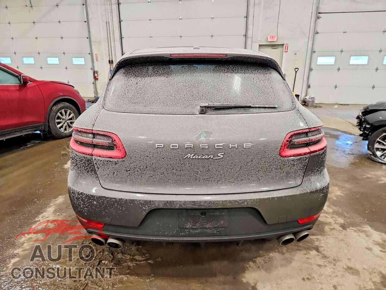 PORSCHE MACAN 2015 - WP1AB2A57FLB42548