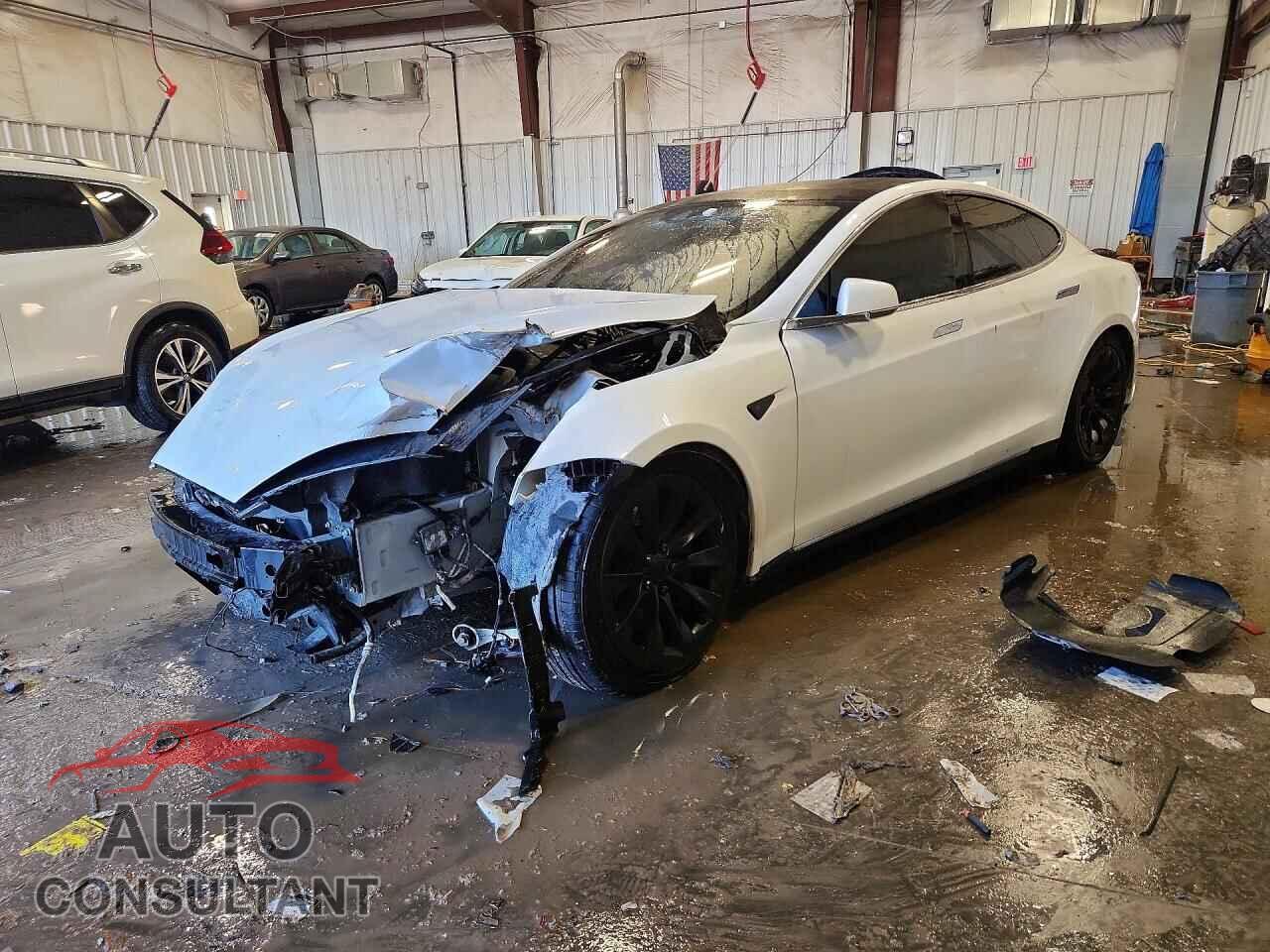 TESLA MODEL S 2016 - 5YJSA1E20GF136484