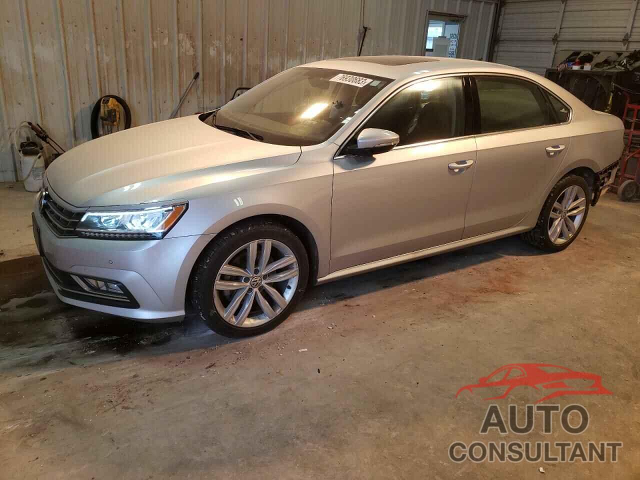 VOLKSWAGEN PASSAT 2018 - 1VWBA7A3XJC022592