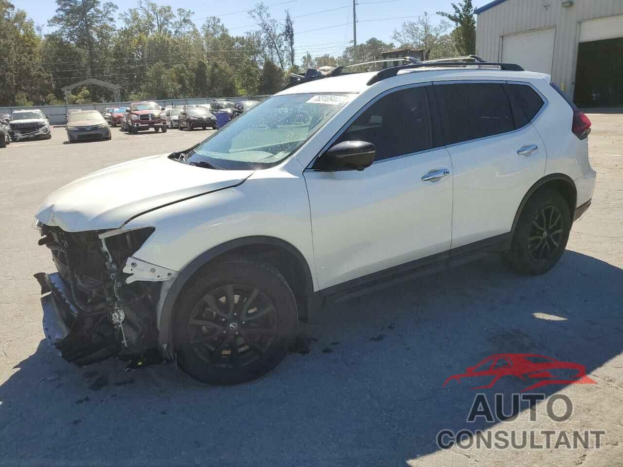 NISSAN ROGUE 2018 - 5N1AT2MT4JC749536