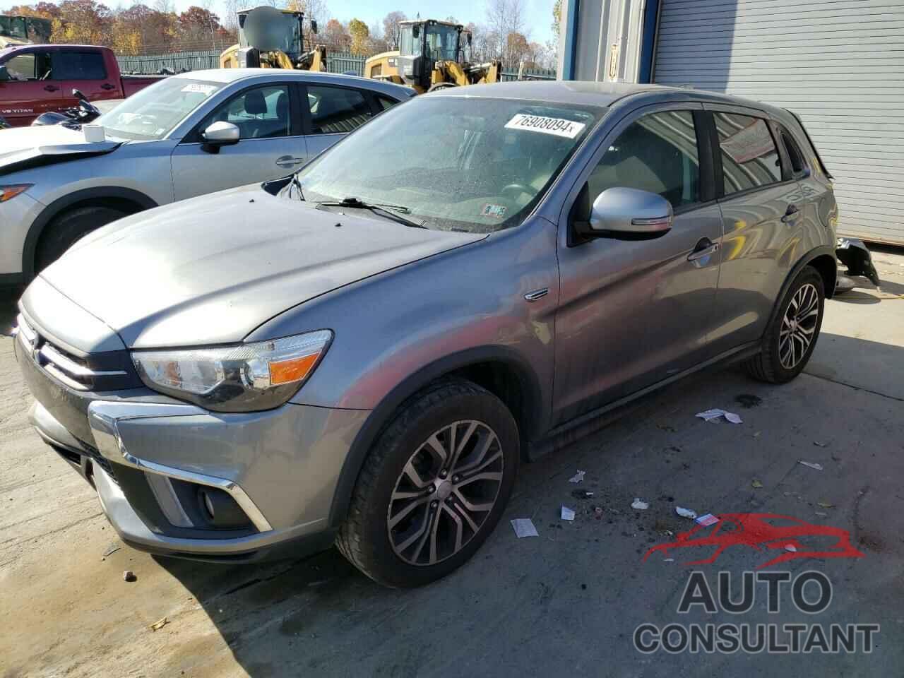 MITSUBISHI OUTLANDER 2018 - JA4AR3AW2JU021645