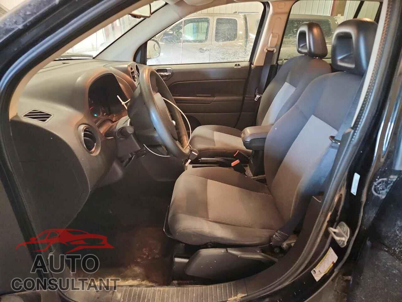 JEEP COMPASS 2009 - 1J8FF47B49D137268