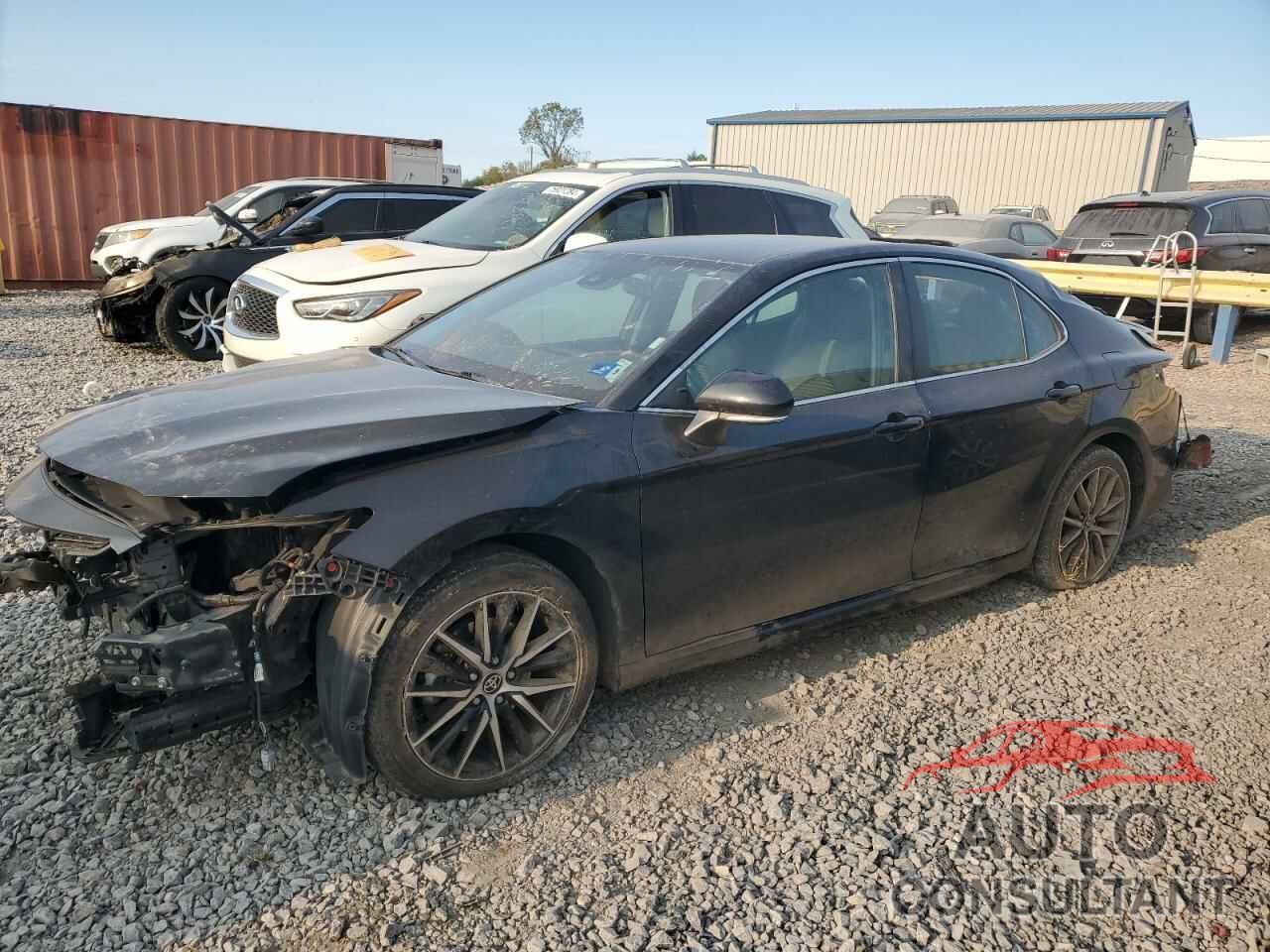 TOYOTA CAMRY 2022 - 4T1G11AK0NU625298