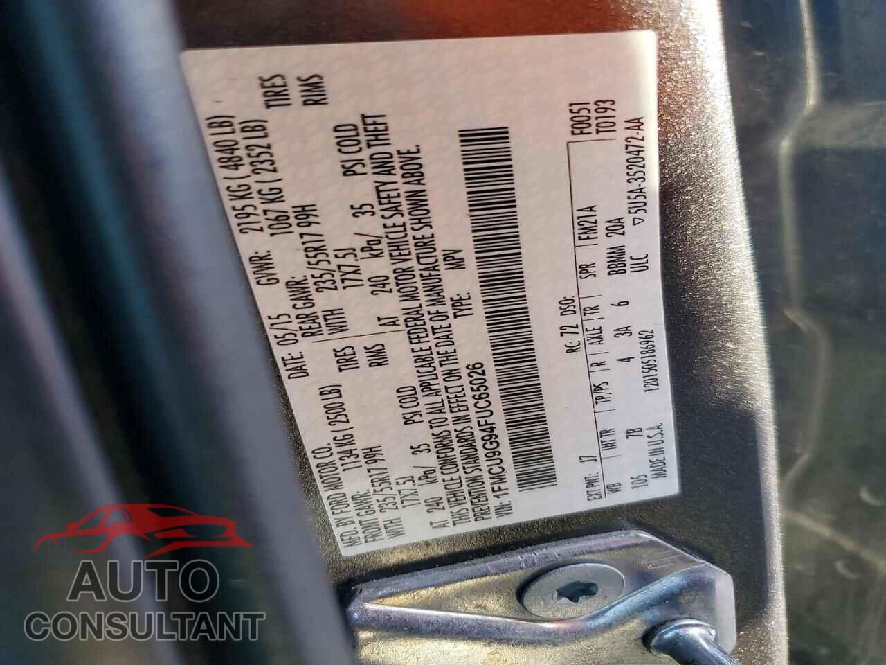 FORD ESCAPE 2015 - 1FMCU9G94FUC65026
