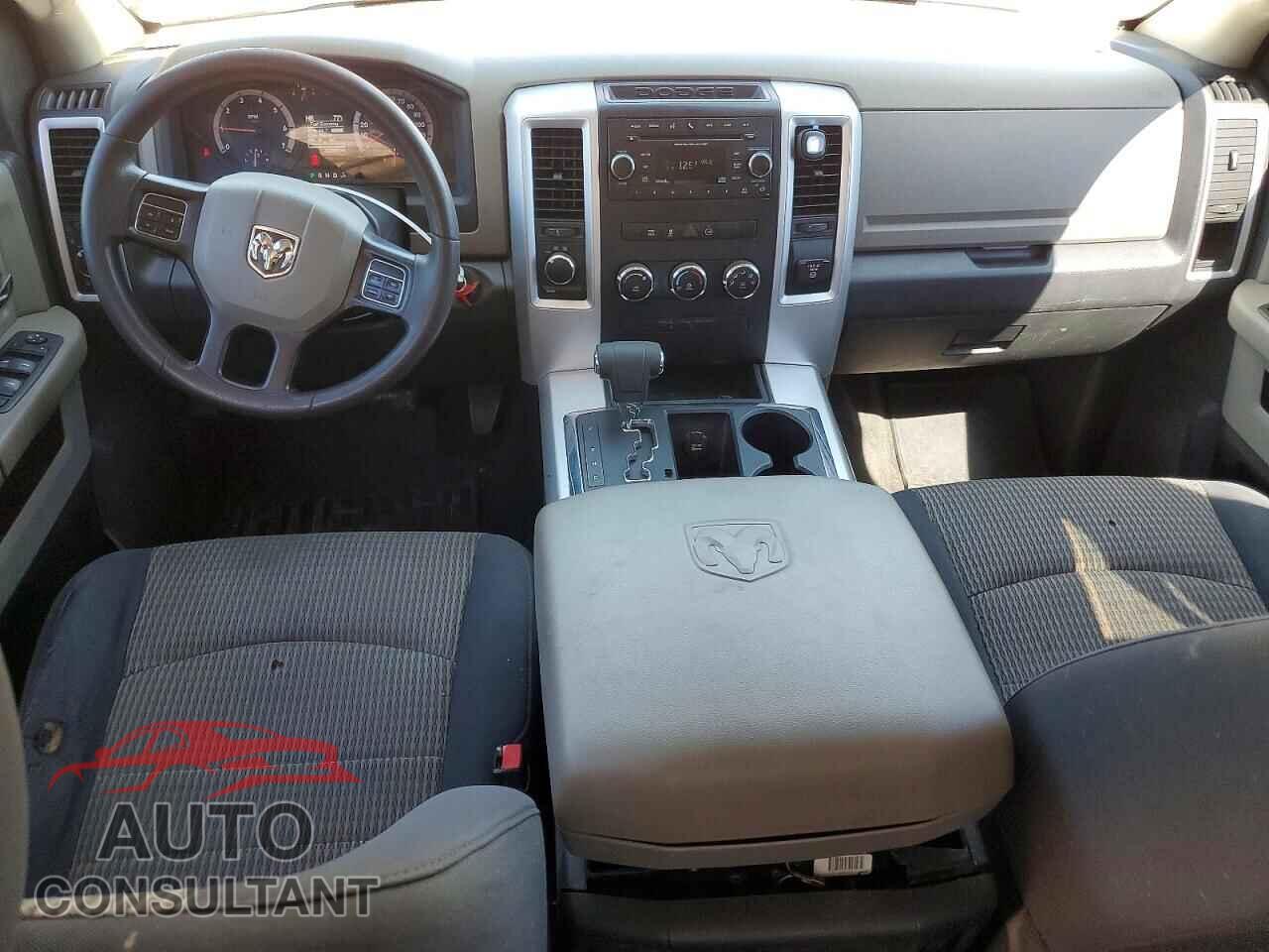 DODGE RAM 1500 2012 - 1C6RD7LT4CS178990