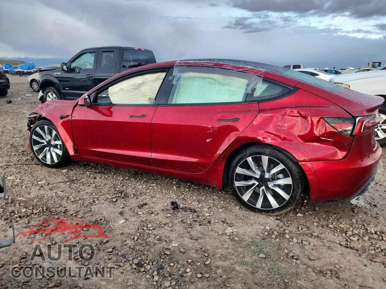 TESLA MODEL 3 2024 - 5YJ3E1EB7RF801568