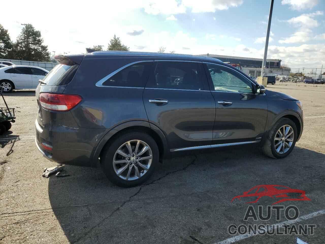 KIA SORENTO 2018 - 5XYPKDA53JG354990