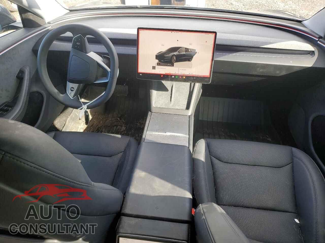 TESLA MODEL 3 2024 - 5YJ3E1EB4RF792537
