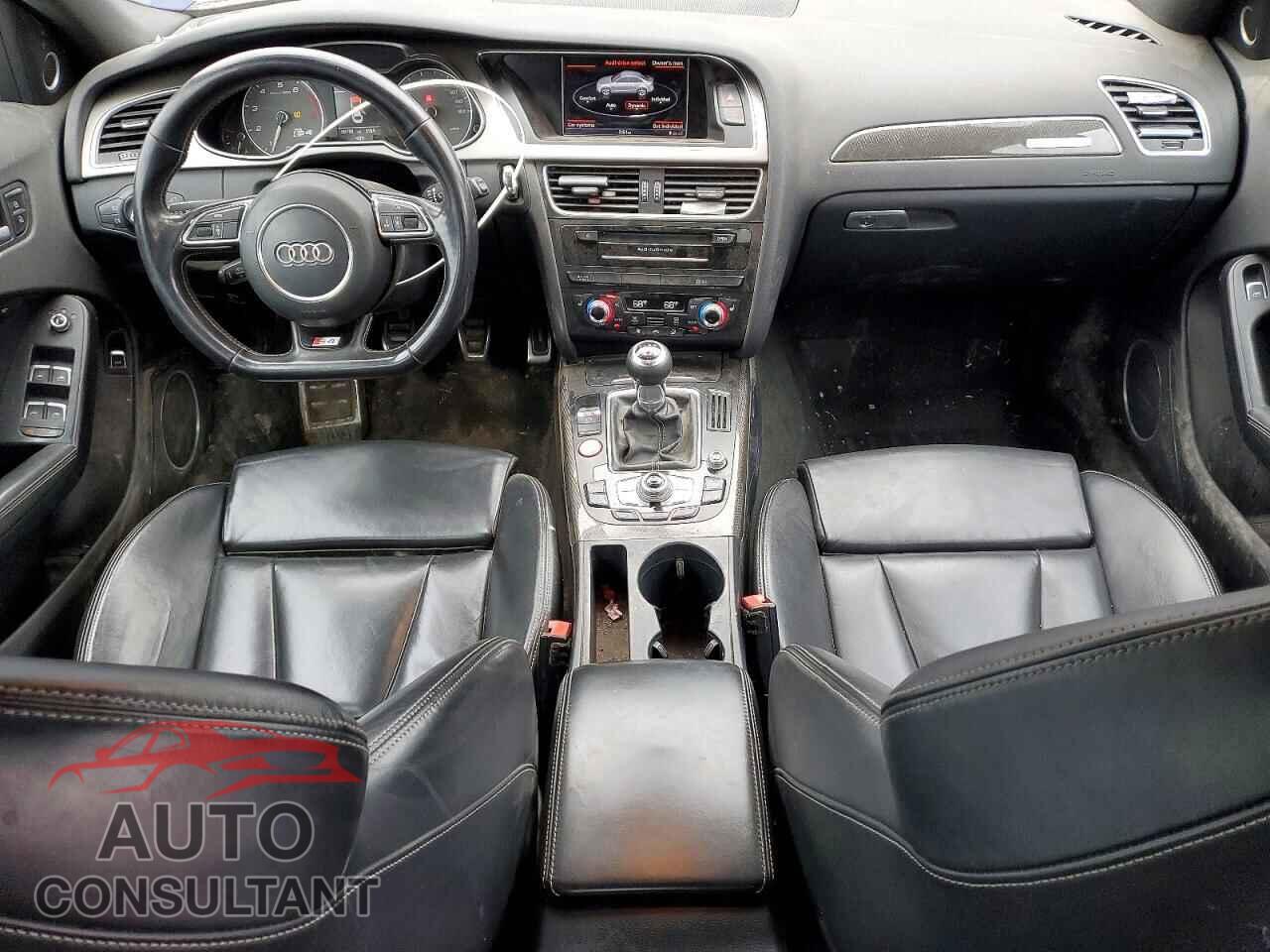 AUDI S4/RS4 2014 - WAUDGAFL7EA097345