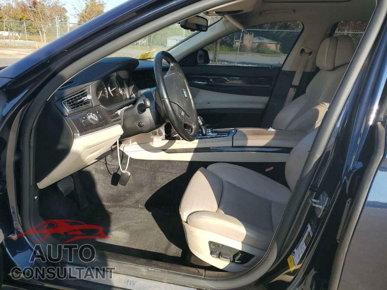 BMW 7 SERIES 2011 - WBAKB8C56BC851923