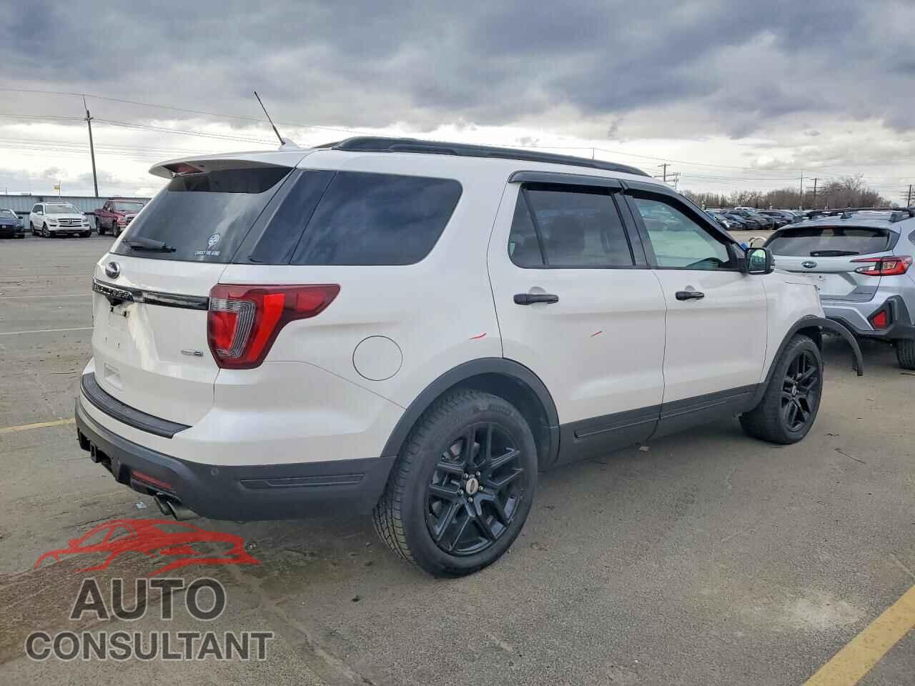 FORD EXPLORER 2018 - 1FM5K8GT6JGB43697