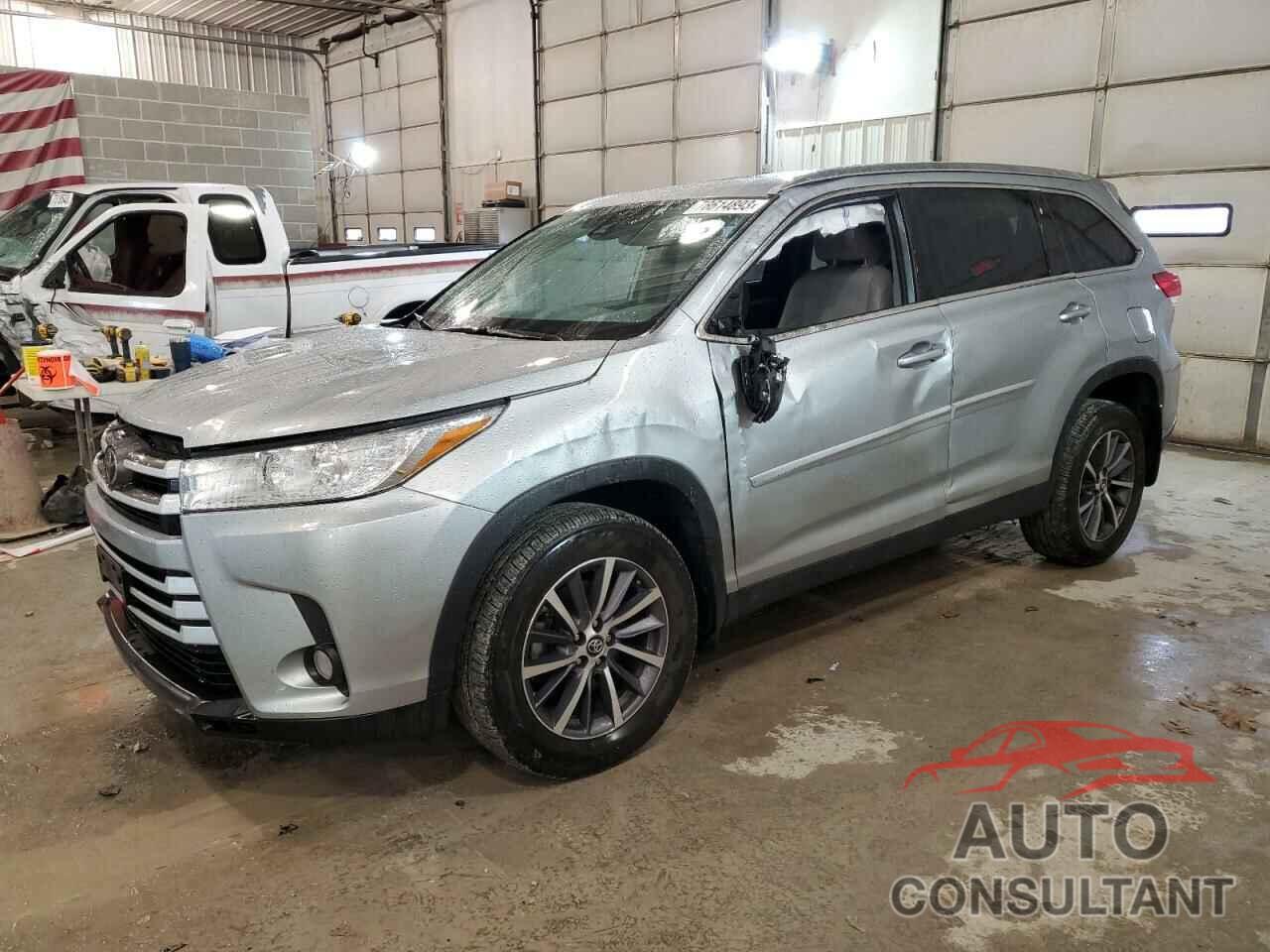 TOYOTA HIGHLANDER 2019 - 5TDJZRFH6KS709334