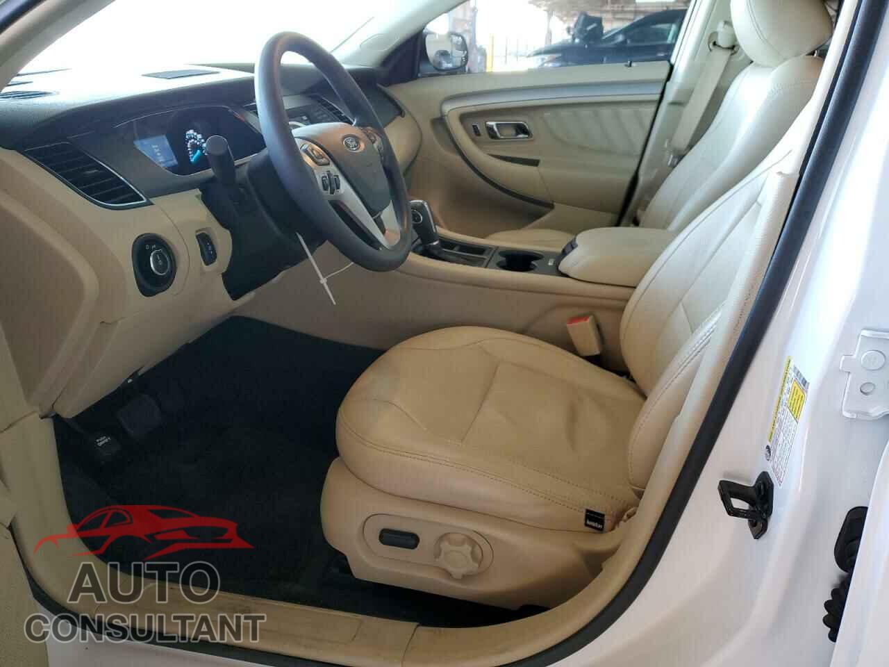 FORD TAURUS 2017 - 1FAHP2D89HG126053