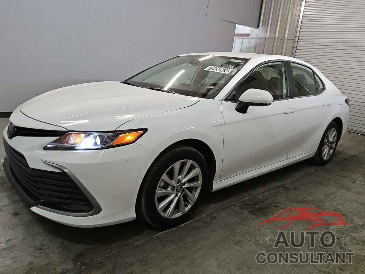TOYOTA CAMRY 2024 - 4T1C11AKXRU222515