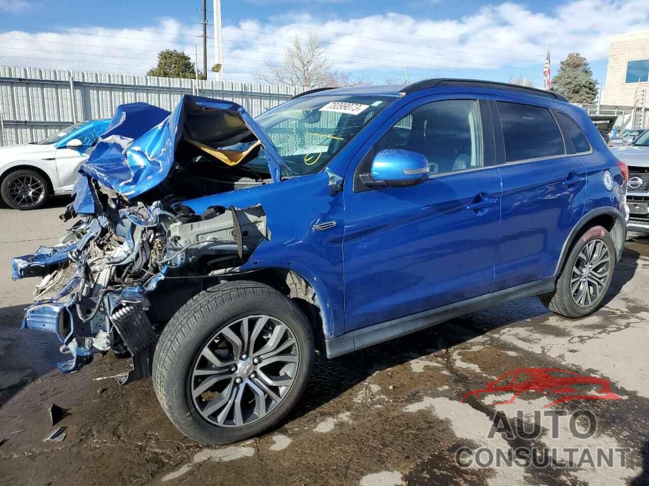 MITSUBISHI OUTLANDER 2018 - JA4AR4AW2JU002423