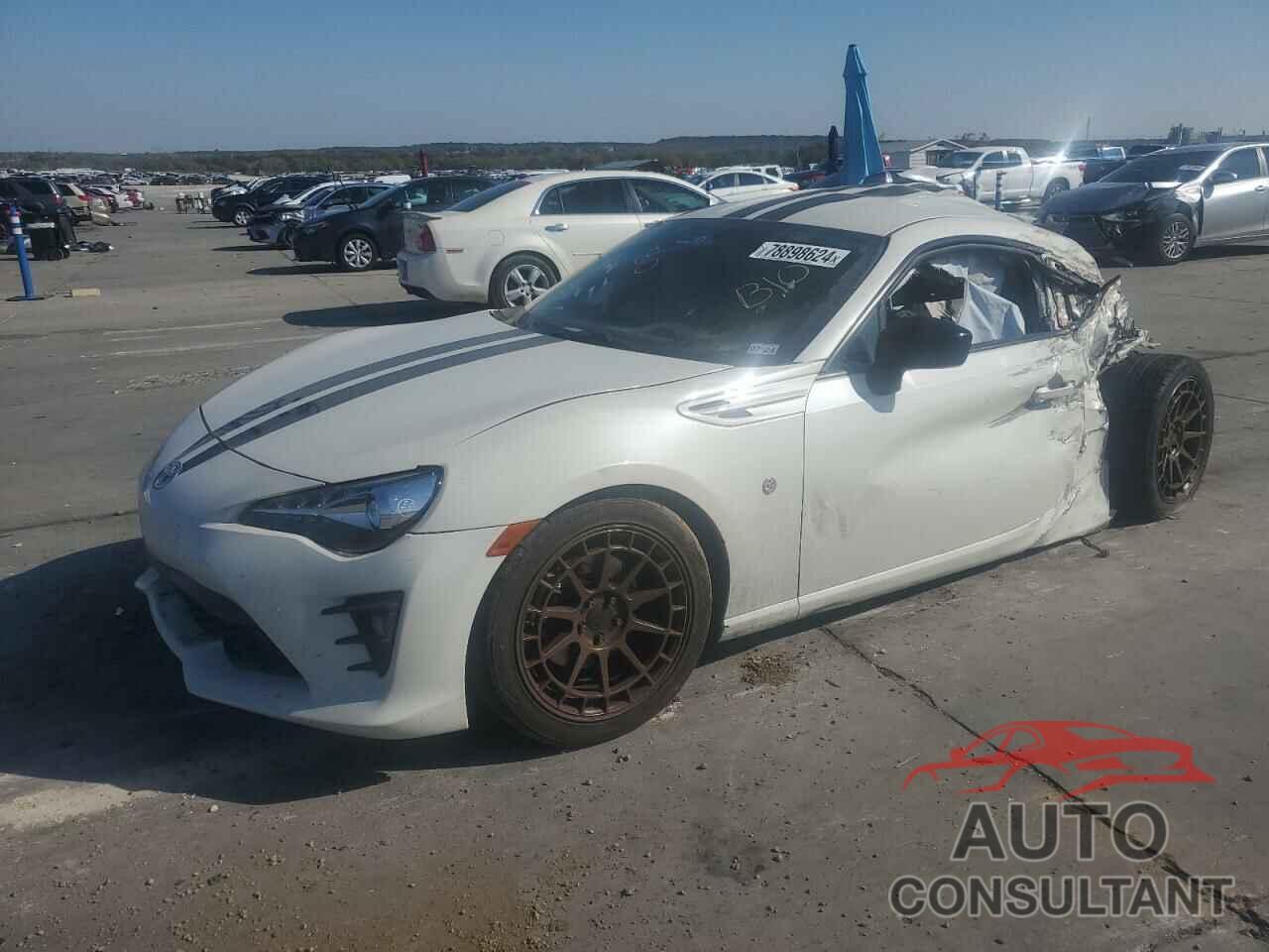 TOYOTA 86 2017 - JF1ZNAA18H9707320
