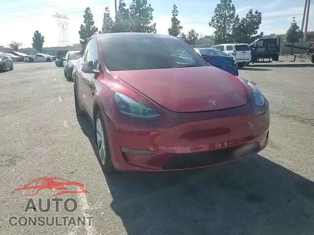 TESLA MODEL Y 2024 - 7SAYGDEE9RF081849
