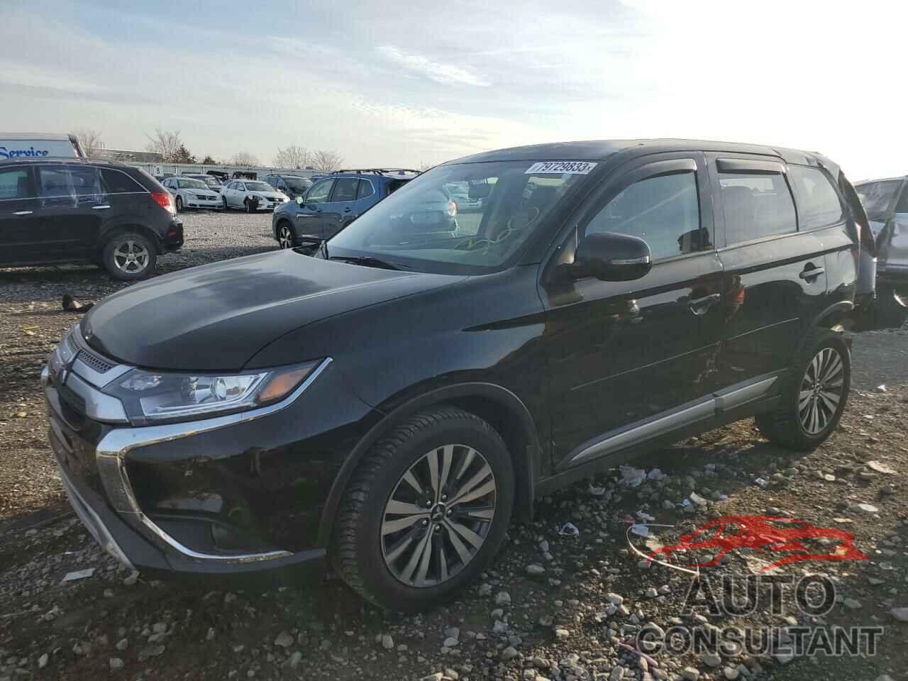 MITSUBISHI OUTLANDER 2019 - JA4AD3A32KZ003851