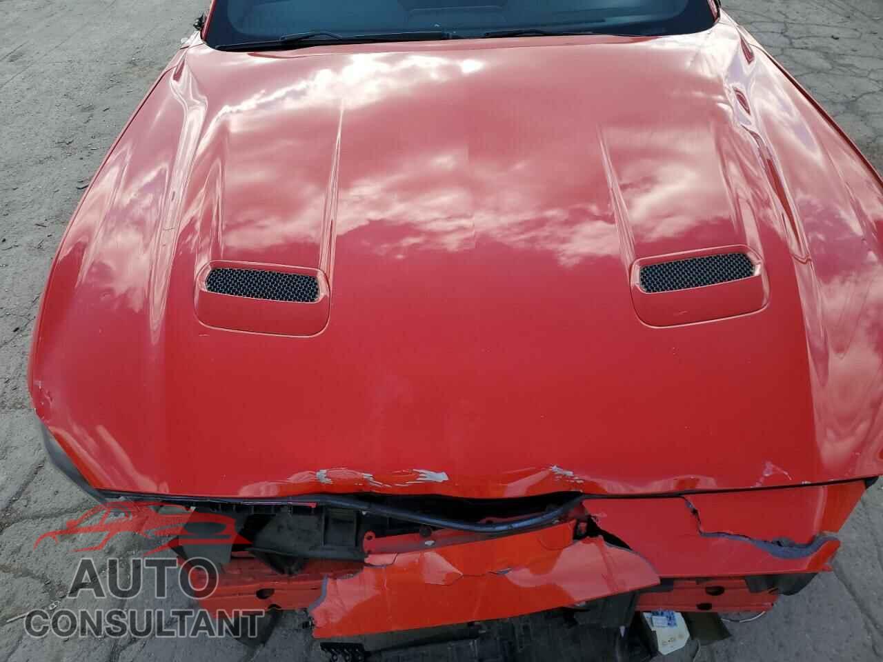 FORD MUSTANG 2018 - 1FA6P8CF8J5116786