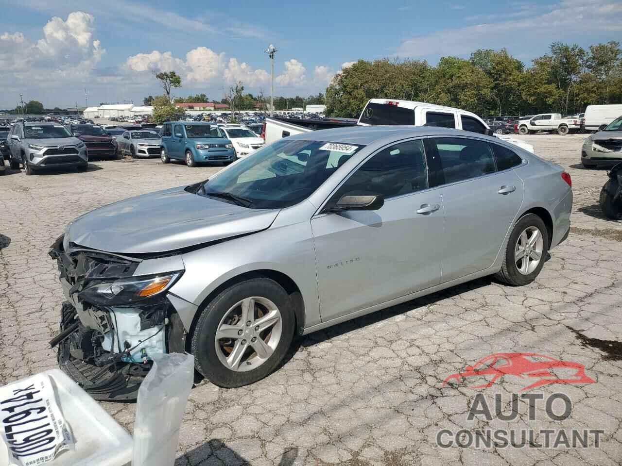 CHEVROLET MALIBU 2020 - 1G1ZC5ST4LF105945