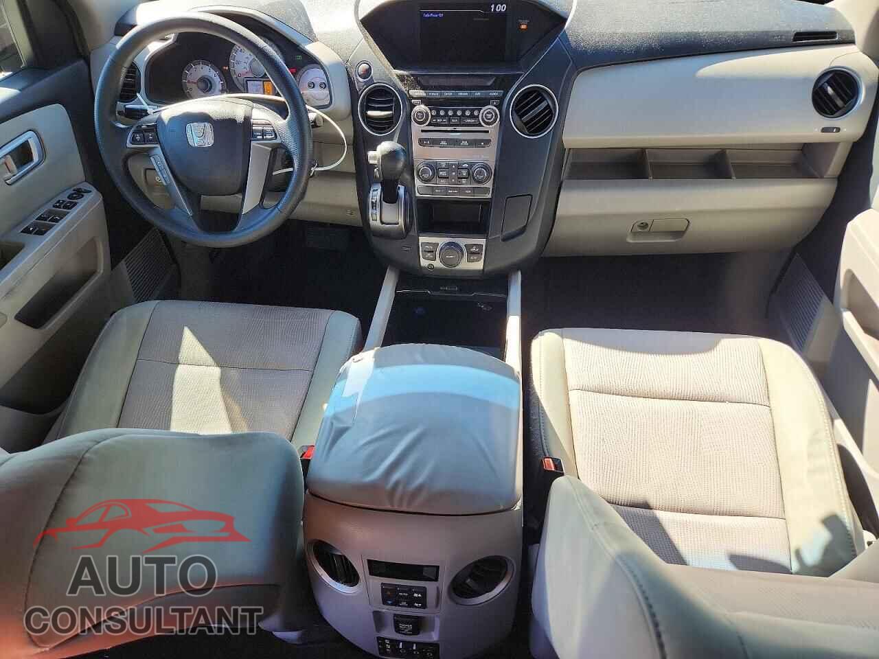 HONDA PILOT 2015 - 5FNYF3H37FB005109