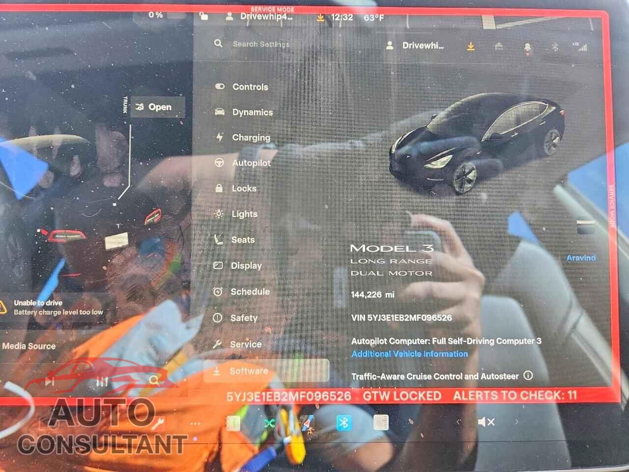 TESLA MODEL 3 2021 - 5YJ3E1EB2MF096526