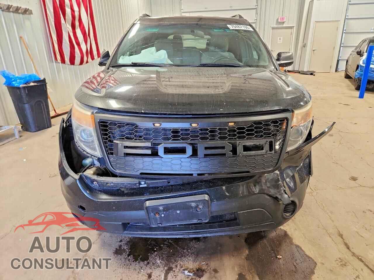 FORD EXPLORER 2011 - 1FMHK7B83BGA41687
