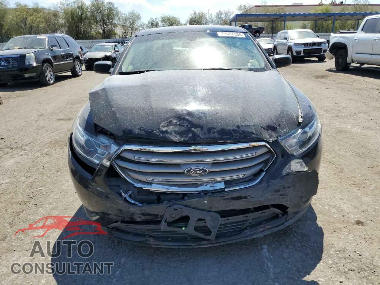 FORD TAURUS 2017 - 1FAHP2D83HG110964