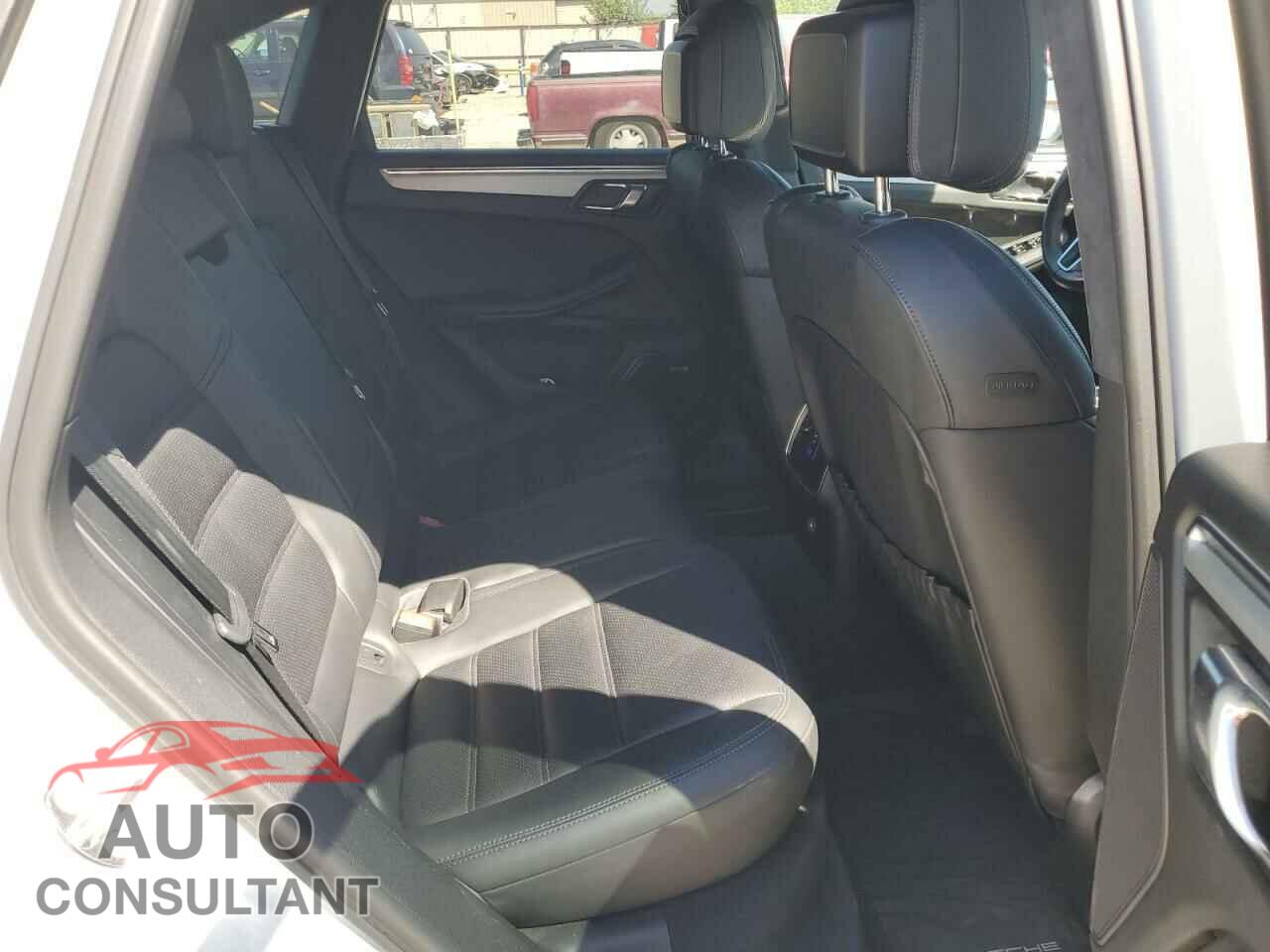 PORSCHE MACAN 2016 - WP1AF2A51GLB90343