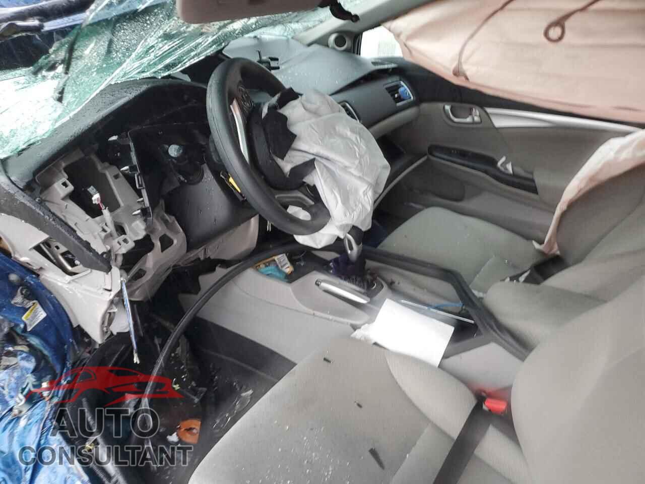 HONDA CIVIC 2013 - 19XFB2F8XDE201768