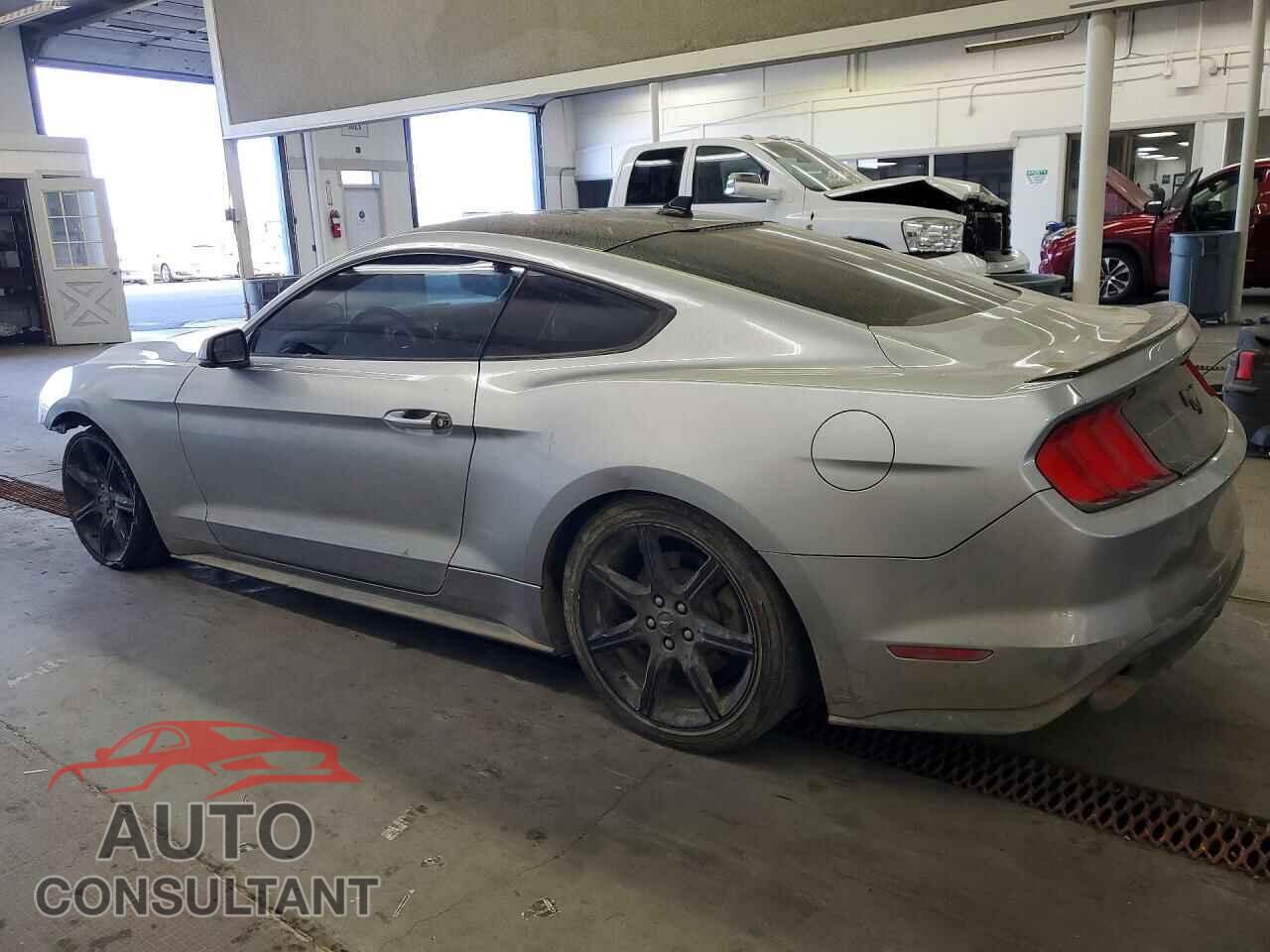 FORD MUSTANG 2020 - 1FA6P8TH4L5155055
