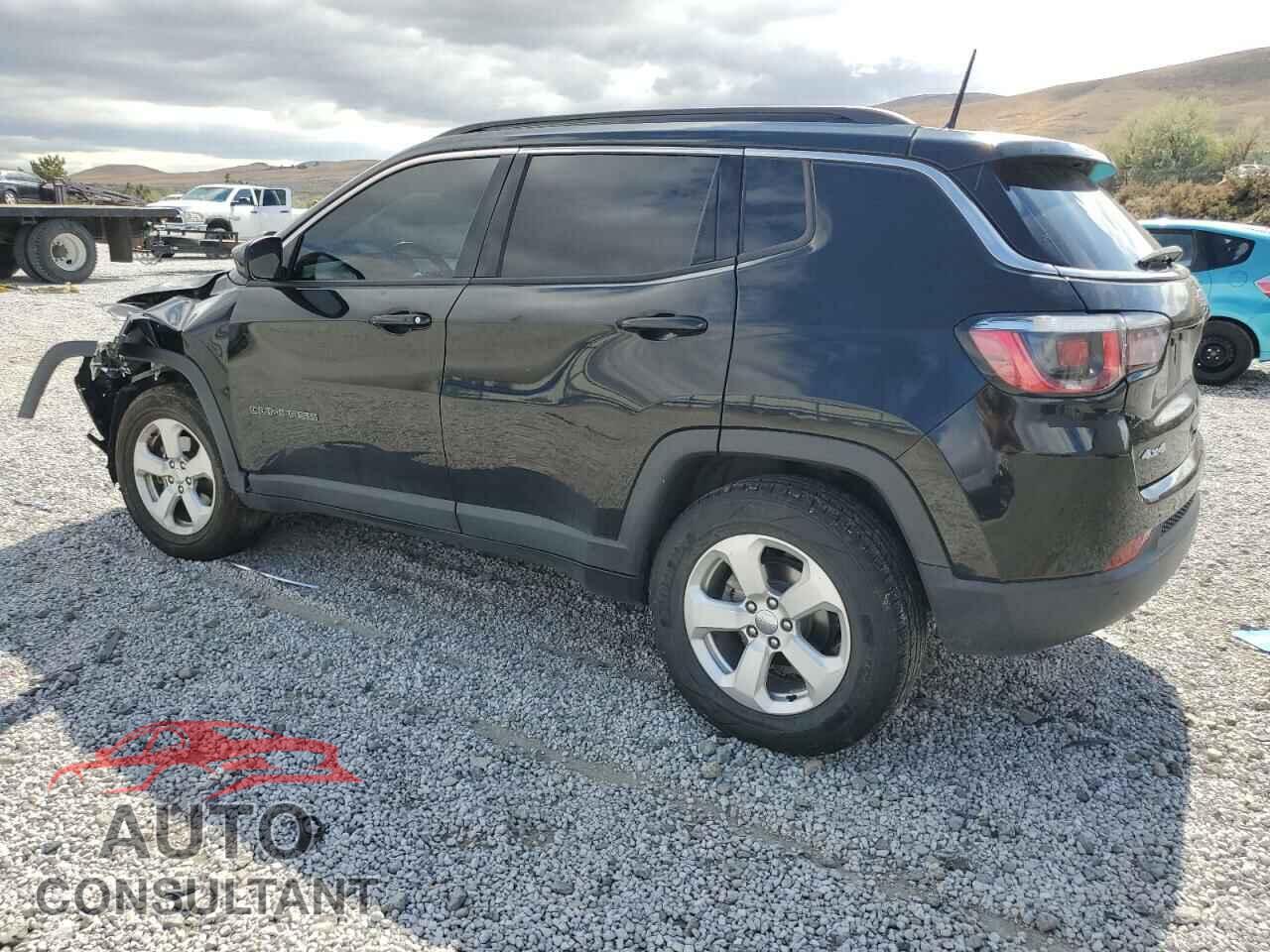 JEEP COMPASS 2018 - 3C4NJDBB2JT399068