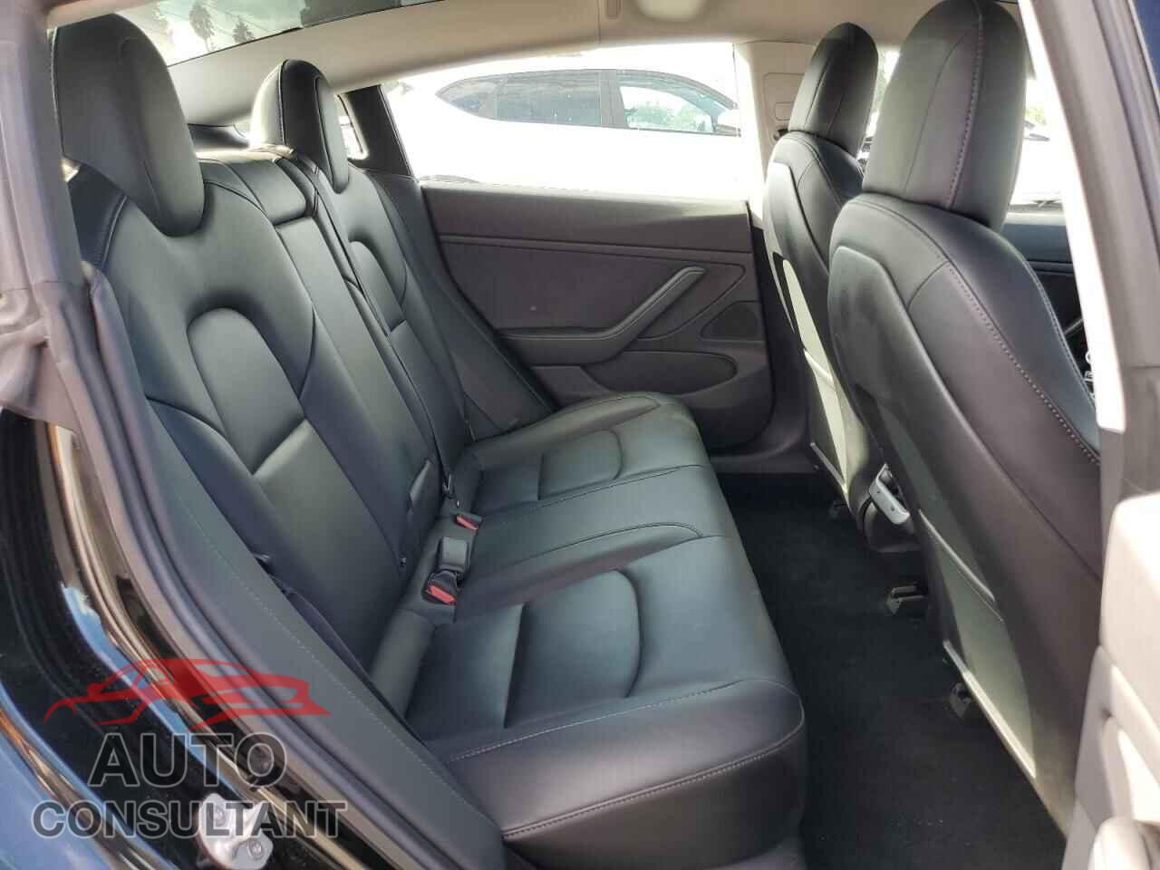 TESLA MODEL 3 2018 - 5YJ3E1EB2JF187730