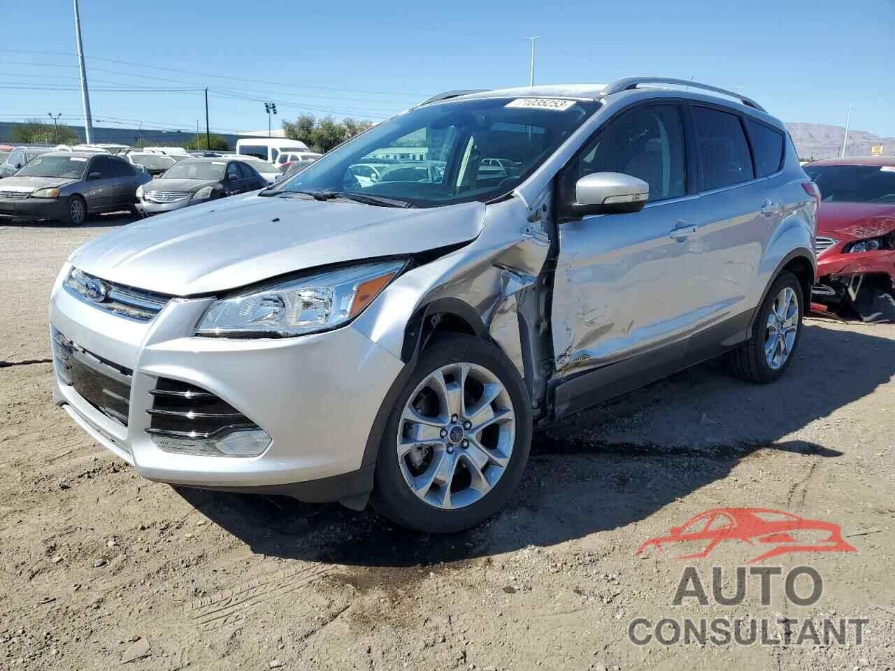 FORD ESCAPE 2015 - 1FMCU0J90FUB31392