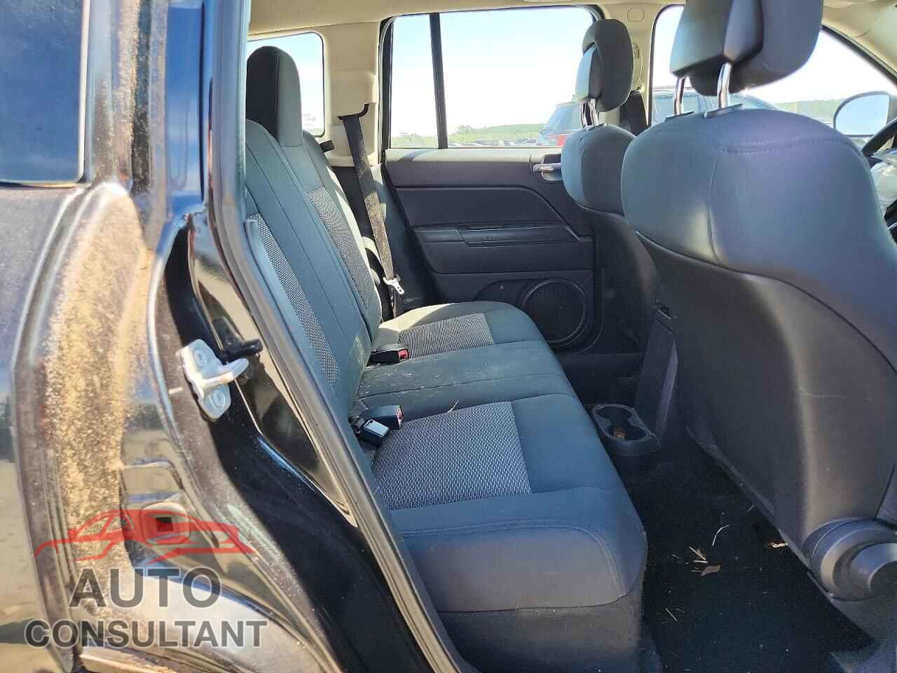 JEEP COMPASS 2010 - 1J4NT4FBXAD553725