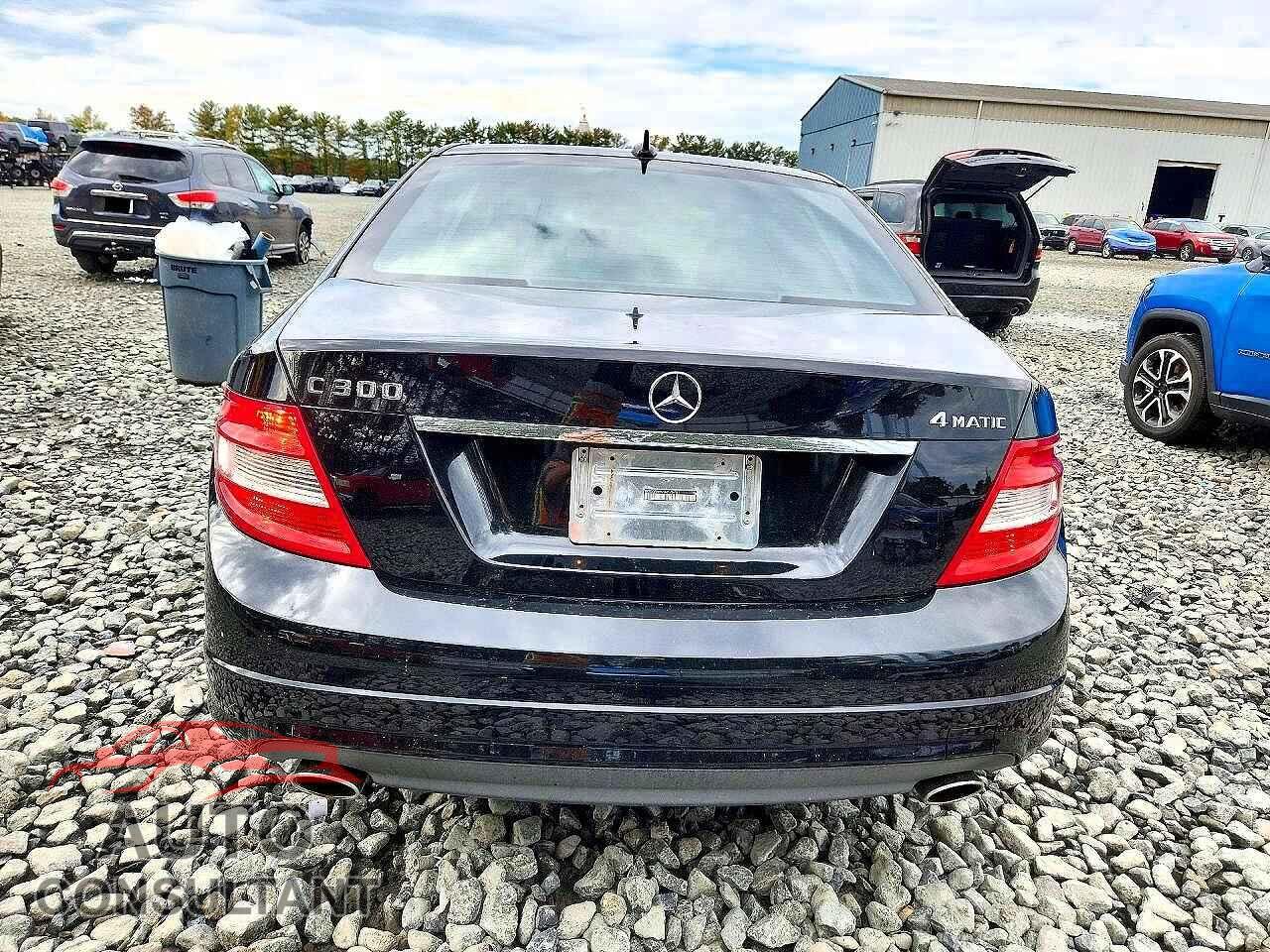 MERCEDES-BENZ C-CLASS 2011 - WDDGF8BB7BR175781