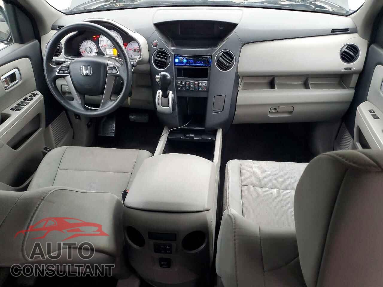 HONDA PILOT 2011 - 5FNYF4H41BB034338