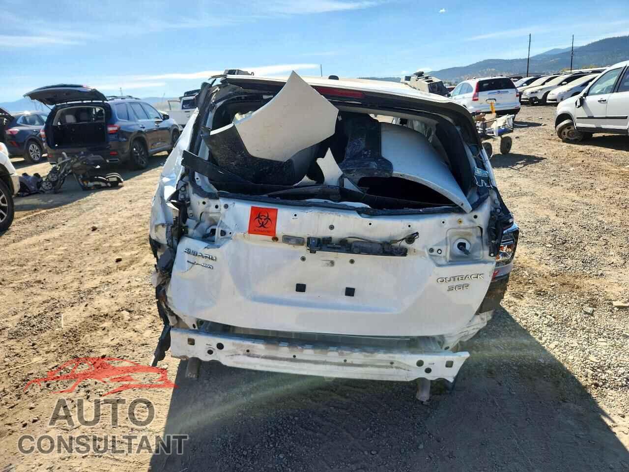 SUBARU OUTBACK 2015 - 4S4BSELC5F3240217